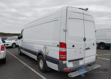 2011 Mercedes-Benz Sprinter 2500 High Roof from USA, damaged, VIN WD3PE8CB3B5609644